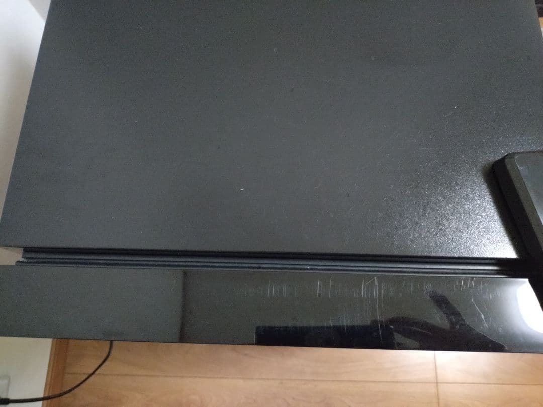 WIE　ワインセラー　１８本収納