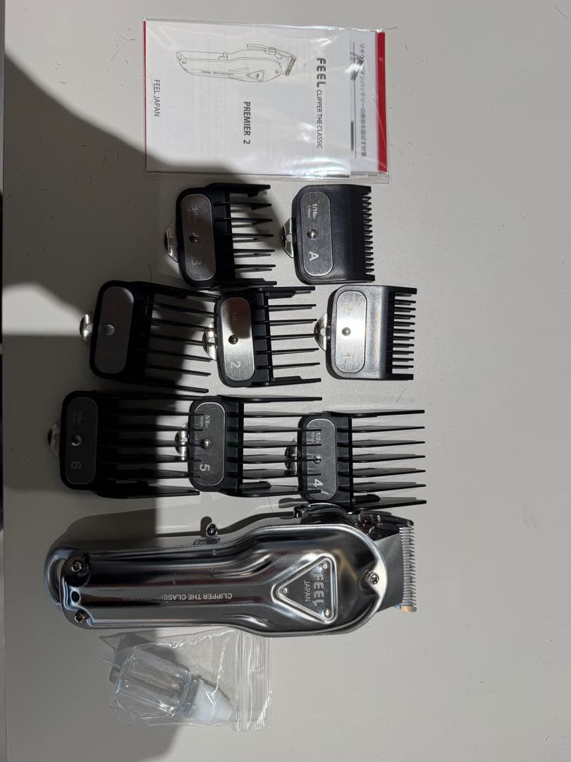 FEEL メンズ電気シェーバー コームセット付き