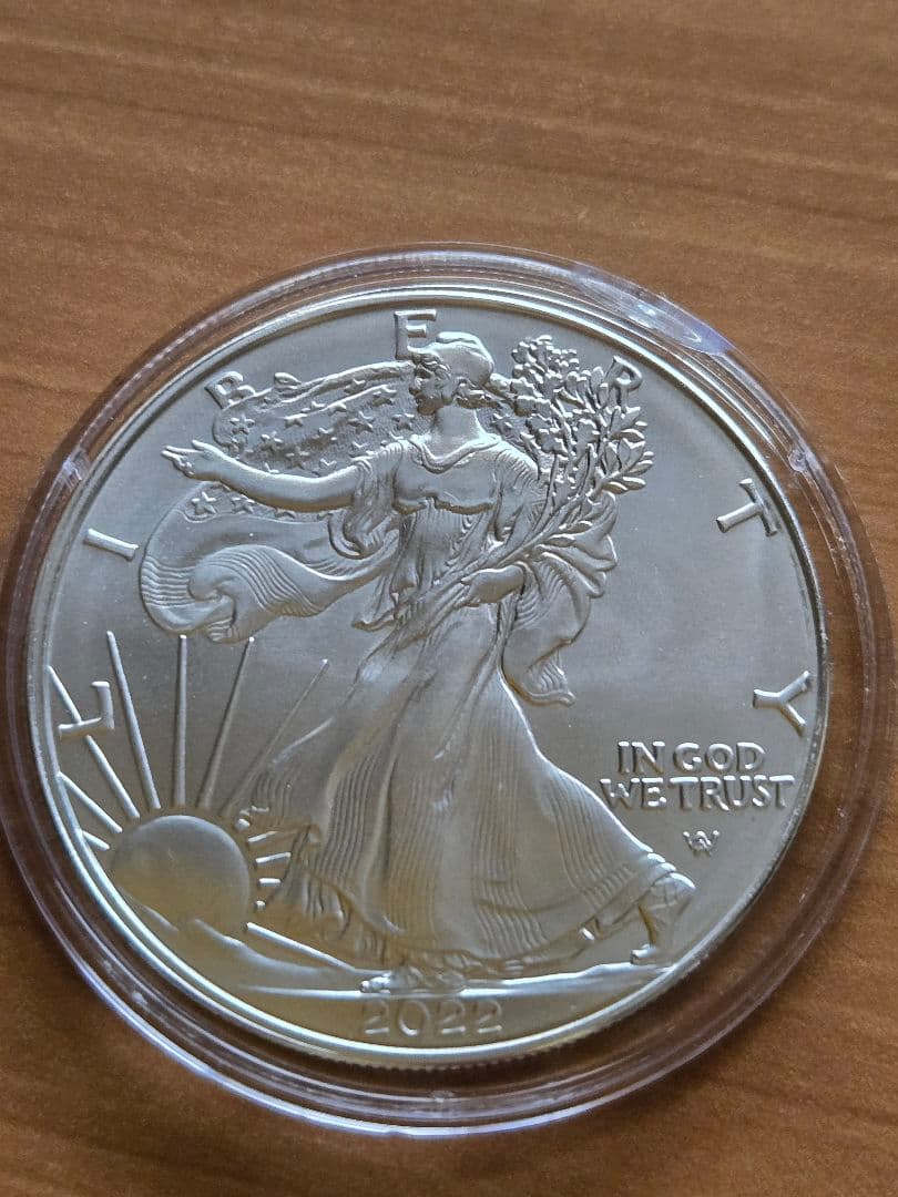 アメリカ　イーグル 銀貨　１オンス 2022年　1ドル