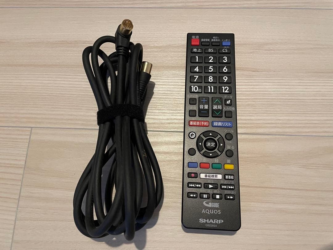 32型 SHARP AQUOS液晶テレビ LC-32S5