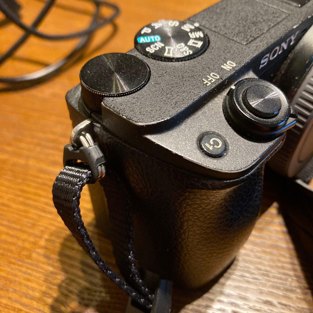 SONY α6400 ミラーレス一眼 本体　箱無し 替えバッテリー付き