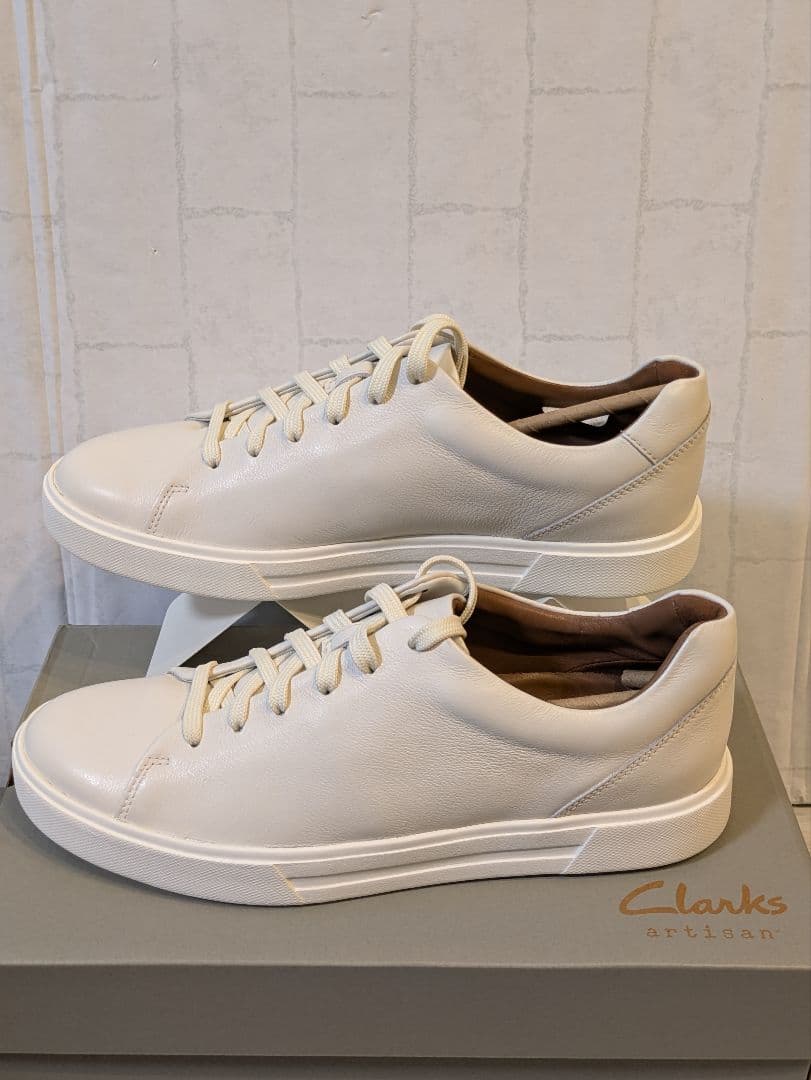 新品⭐Clarks 本革 Un Costa Lace ローカットスニーカー