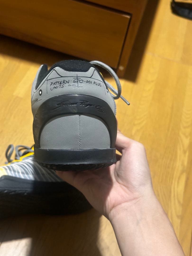 シューズ(男性用) Serious Player Only PLAYER 1 PLUS SKETCH