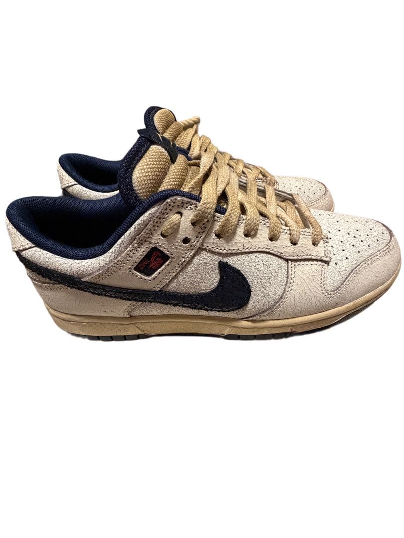 靴 NIKE Stranger Things