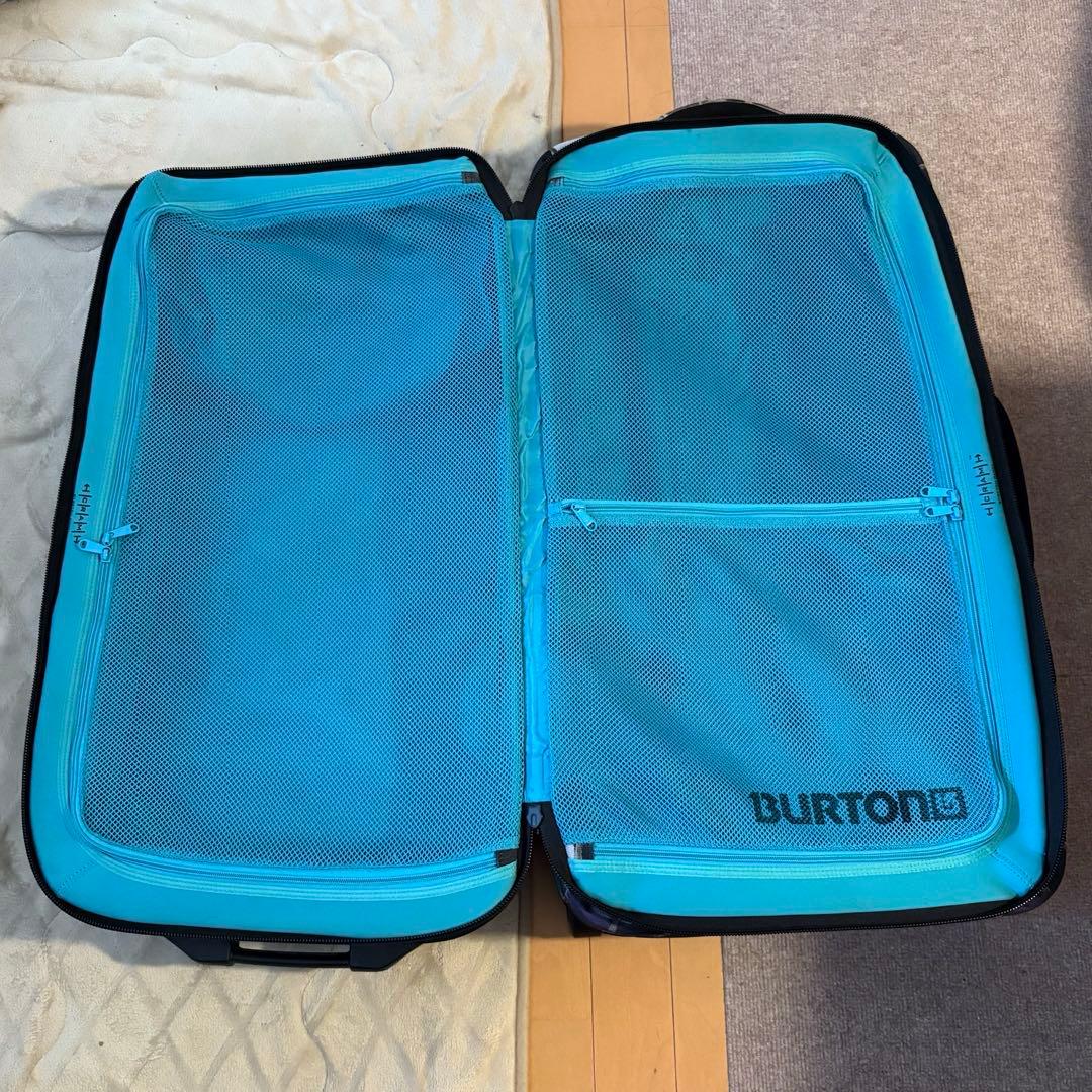 Burtonバートン　キャリーバック