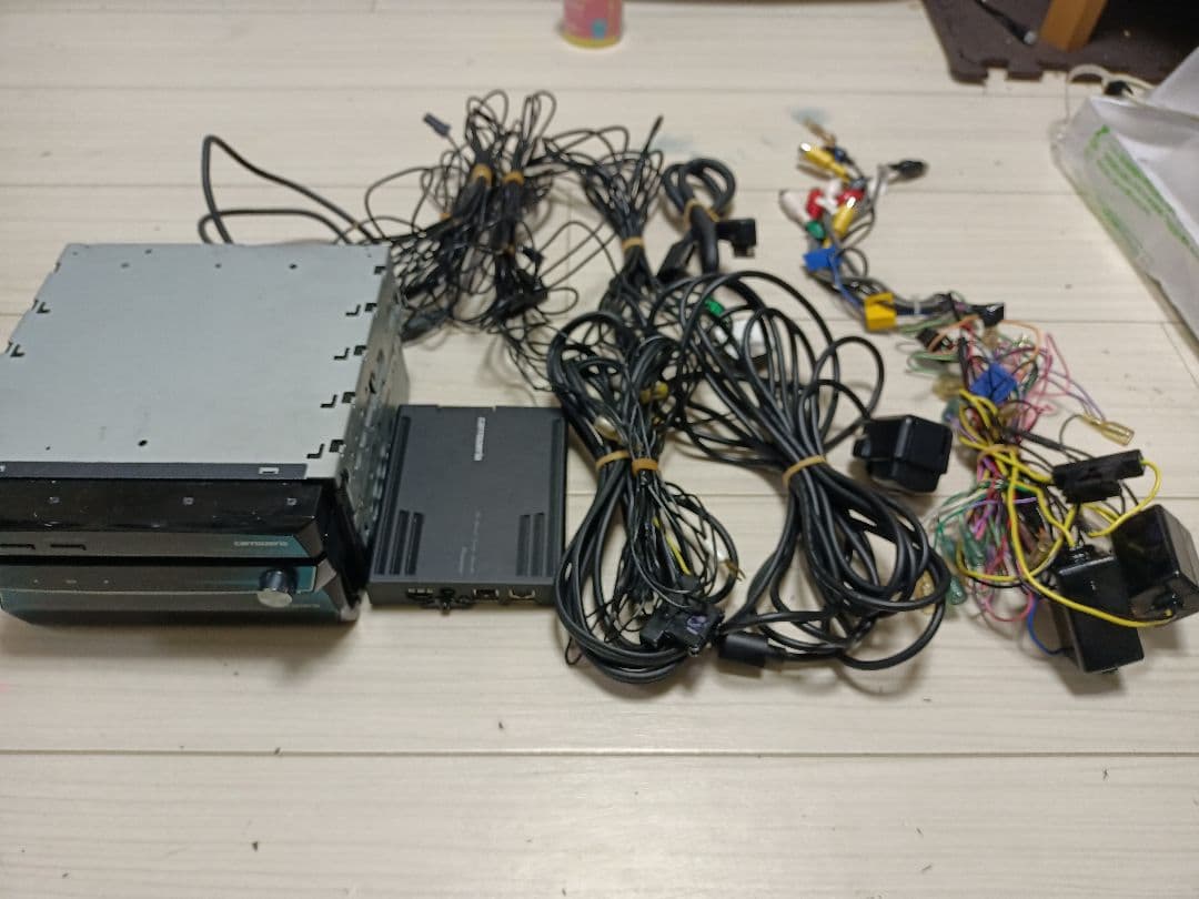 １*e様 HDDサイバーナビ 地デジ carrozzeria AVIC-VH09