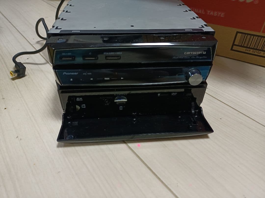 １*e様 HDDサイバーナビ 地デジ carrozzeria AVIC-VH09