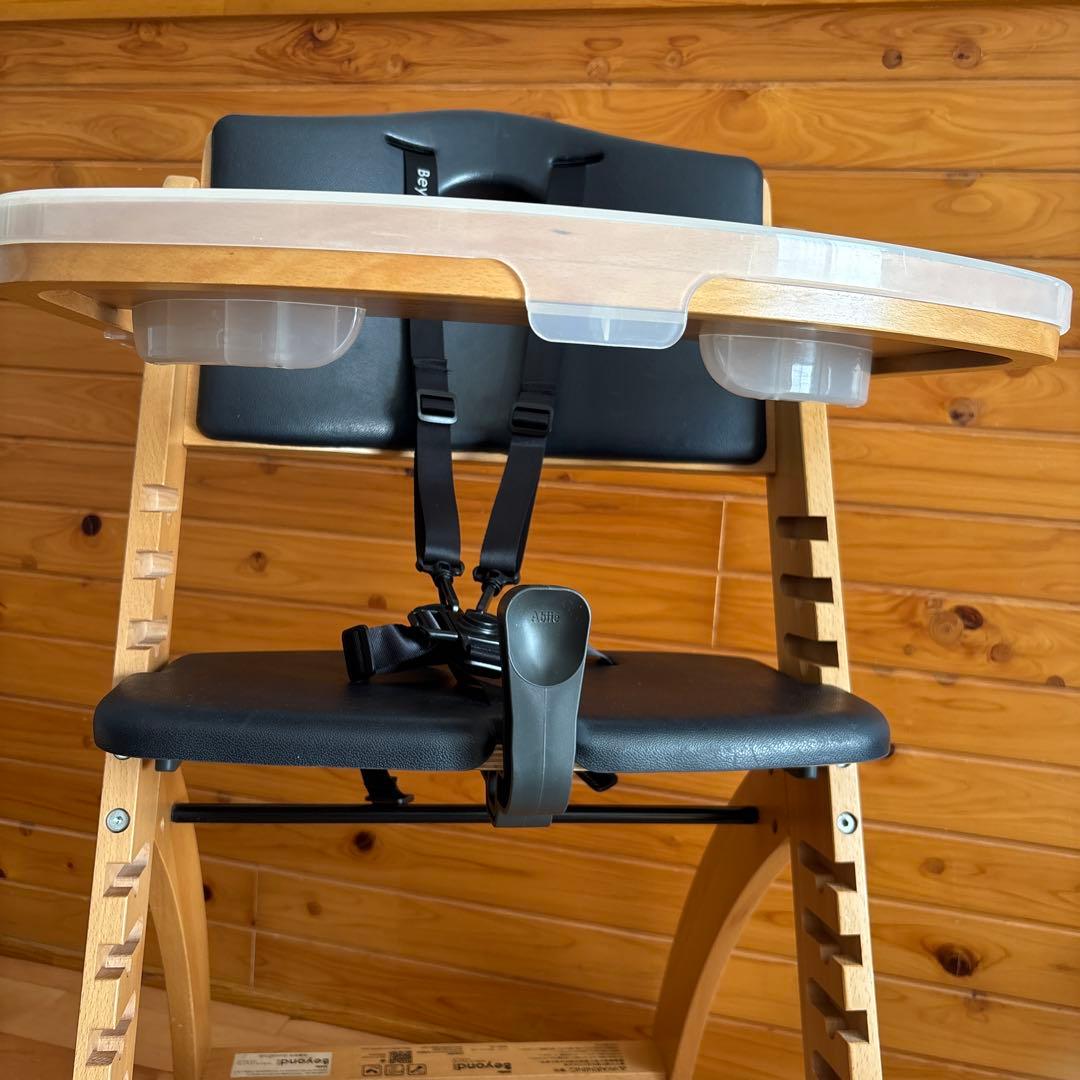 ビヨンドジュニア ハイチェア 2020年生産 Abiie beyond 木製