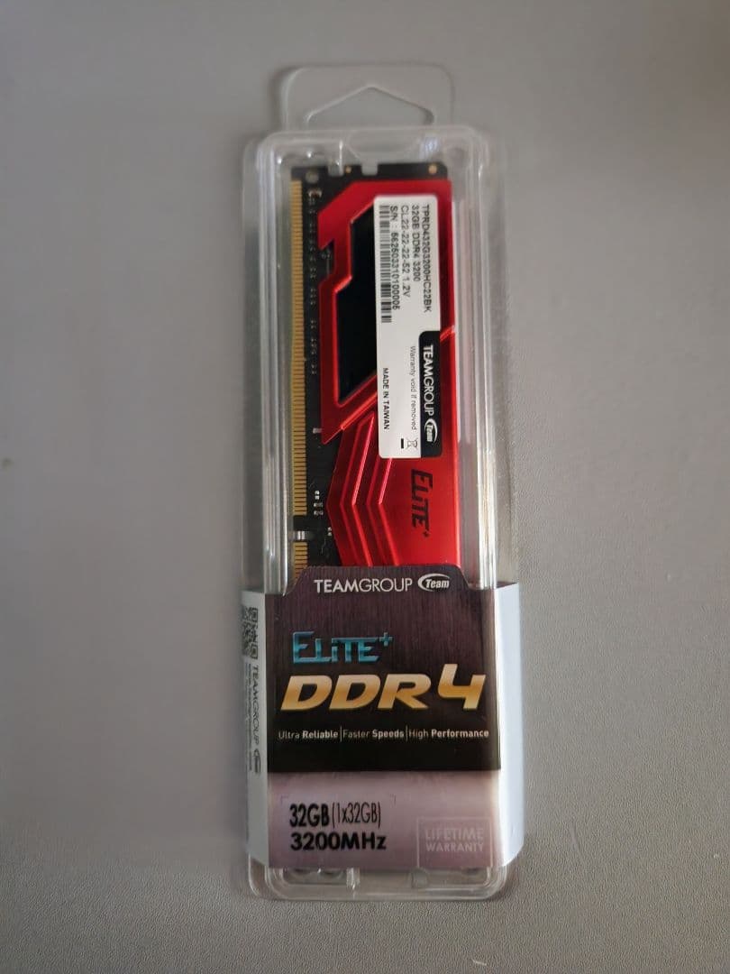メモリー TEAMGROUP ELITE DDR4 32GB 3200MHz