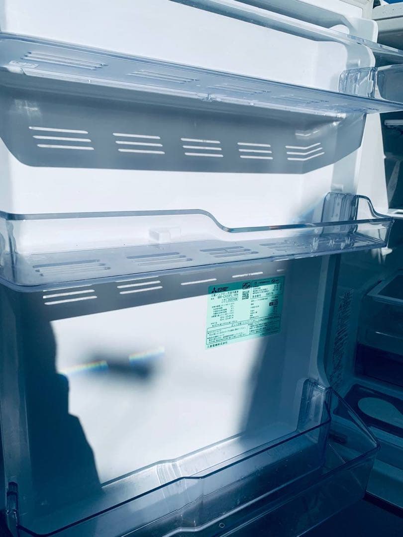 ①✅三菱ノンフロン冷凍冷蔵庫✅ ✅MR-CX33FL-W✅送料設置無料