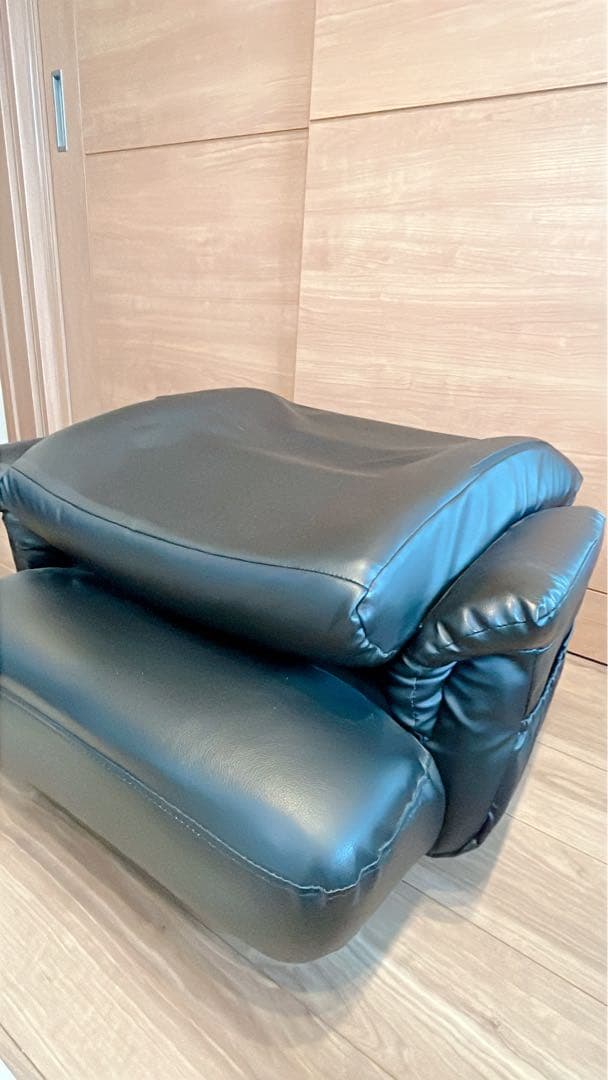 ニトリ 肘つき回転座椅子Nジャック　ブラック