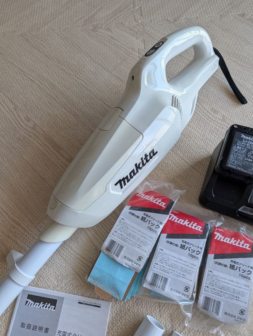 ★マキタ ＣＬ１０７ＦＤ★ スティッククリーナー ★専用紙バック30個付★