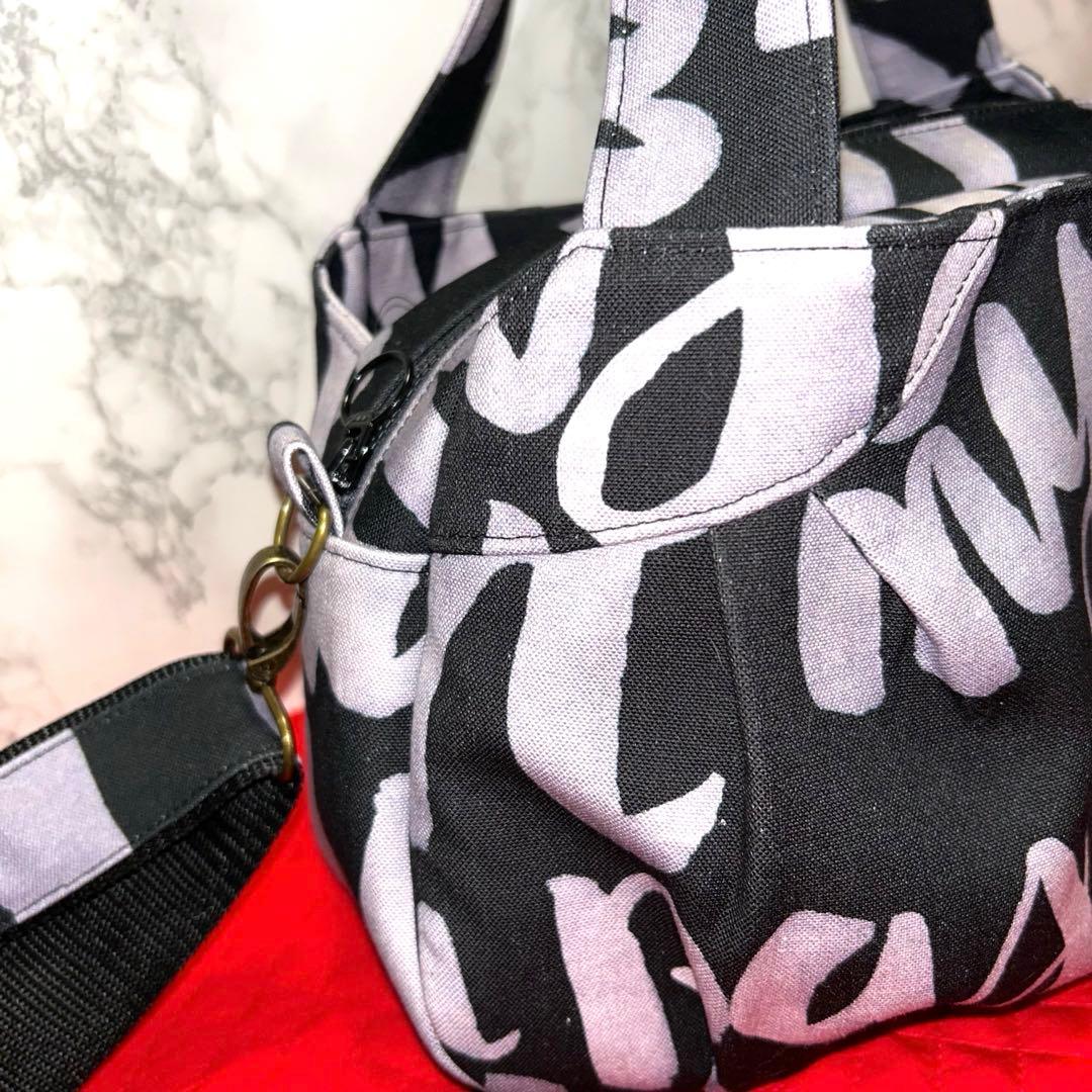 とんみ様ᥫᩣ ̖́リバティ帆布生地使用3roomコロンコロンbag