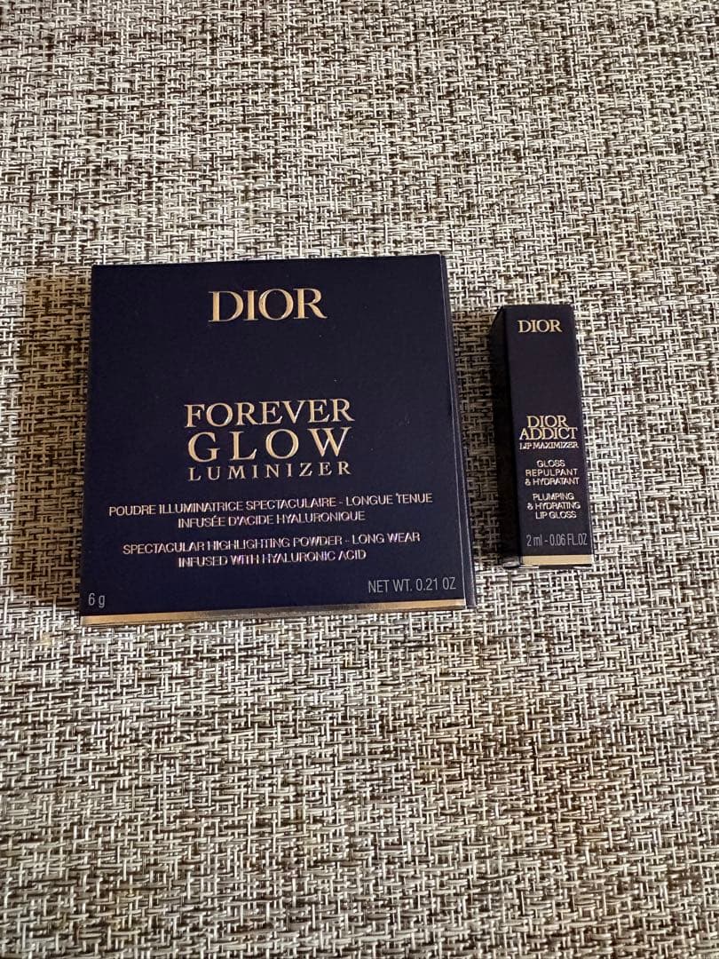 【新品未開封】DIOR フォーエヴァー グロウルミナイザー001 ♡おまけ付き