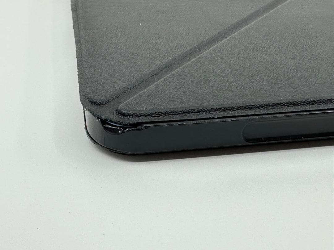 Apple iPad Air 第5世代 A2588 ブルー 64GB カバー付き