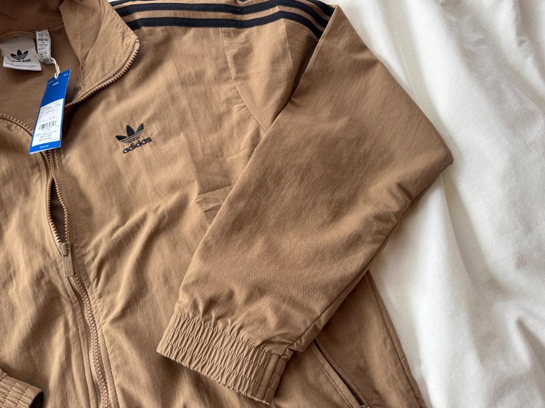 ★adidas アディダス オリジナルス ナイロンジャケット JTC68 新品★