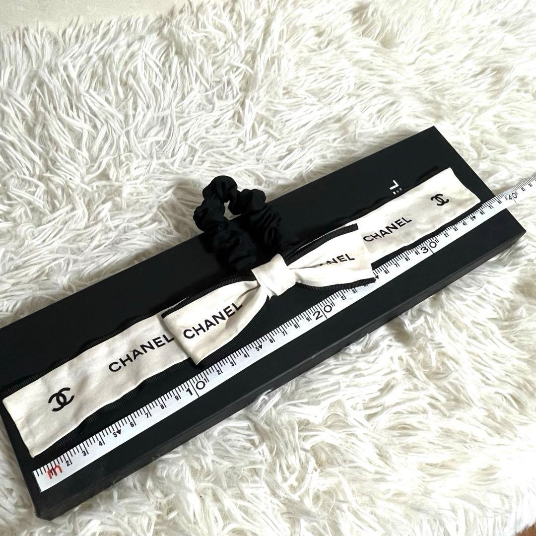 希少　CHANEL シャネル　ヘアゴム　シュシュ　リボン　ココマーク　エクリュ