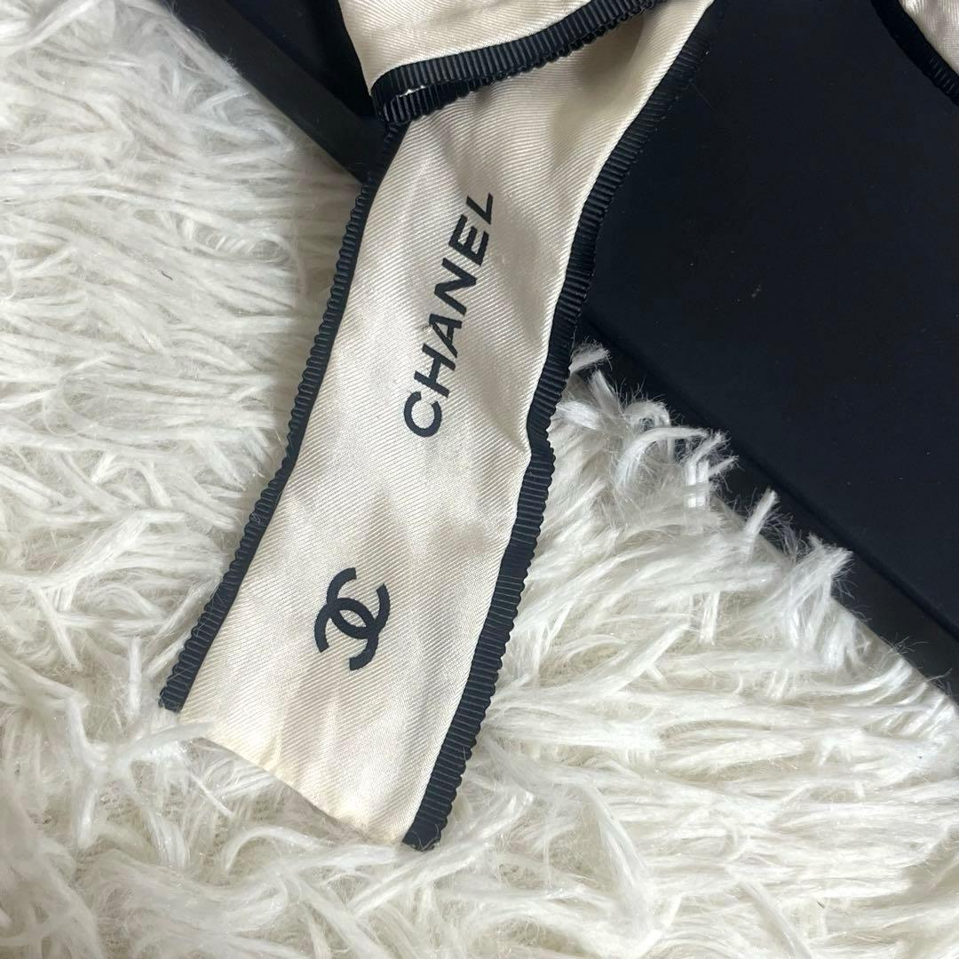 希少　CHANEL シャネル　ヘアゴム　シュシュ　リボン　ココマーク　エクリュ