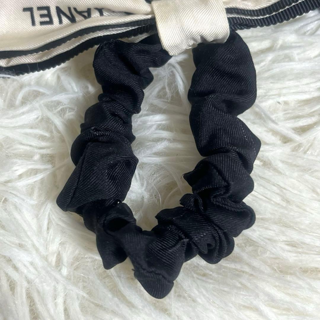 希少　CHANEL シャネル　ヘアゴム　シュシュ　リボン　ココマーク　エクリュ