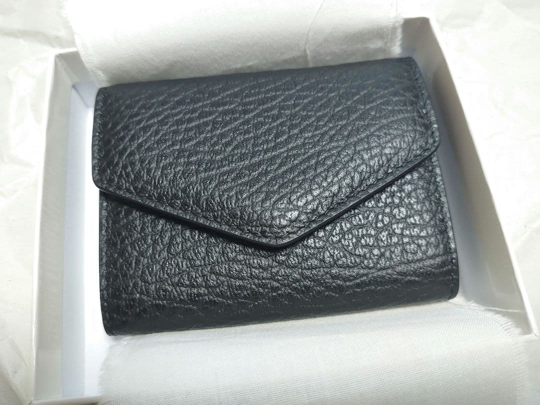 【新品未使用】メゾンマルジェラ コンパクトウォレット