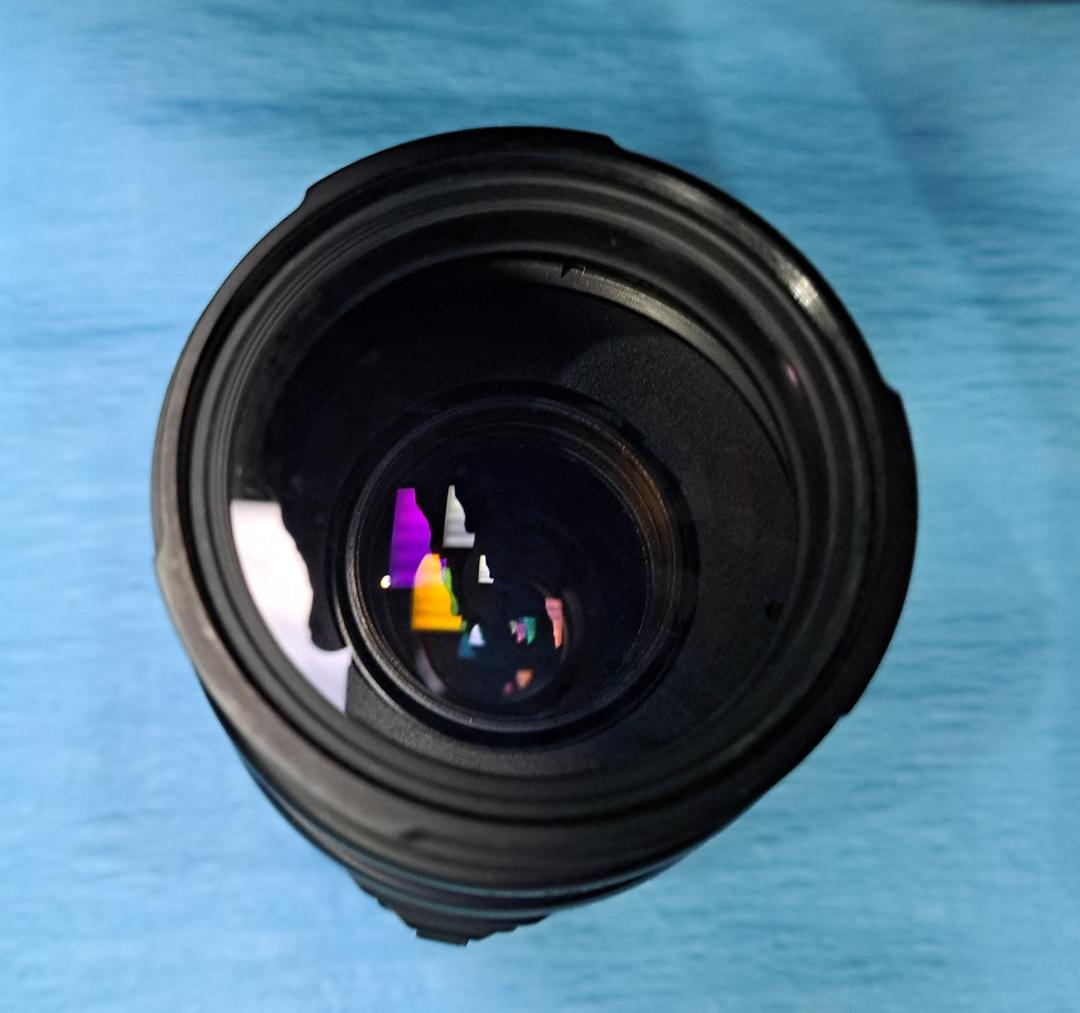 本日特売　シグマ70-300mm　DL F4-5.6 マクロ 　キヤノン用