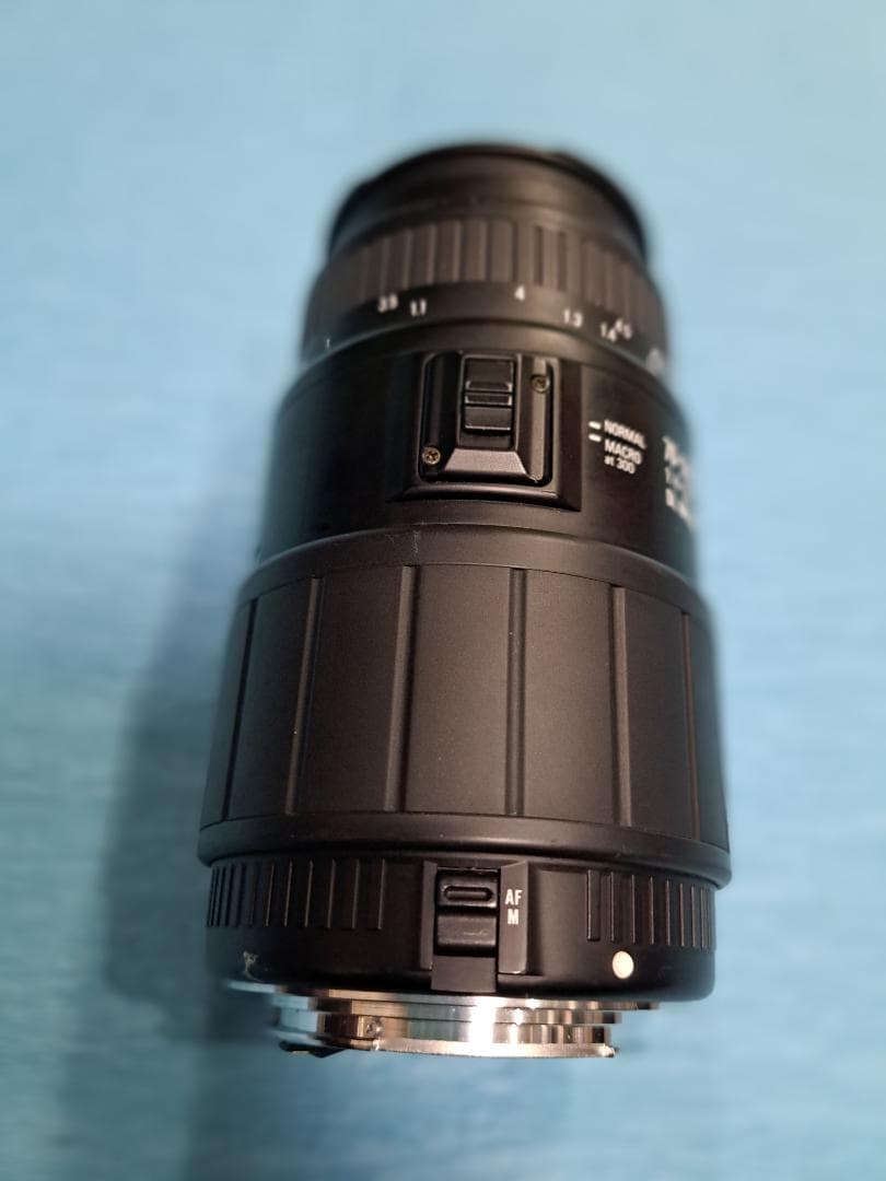 本日特売　シグマ70-300mm　DL F4-5.6 マクロ 　キヤノン用