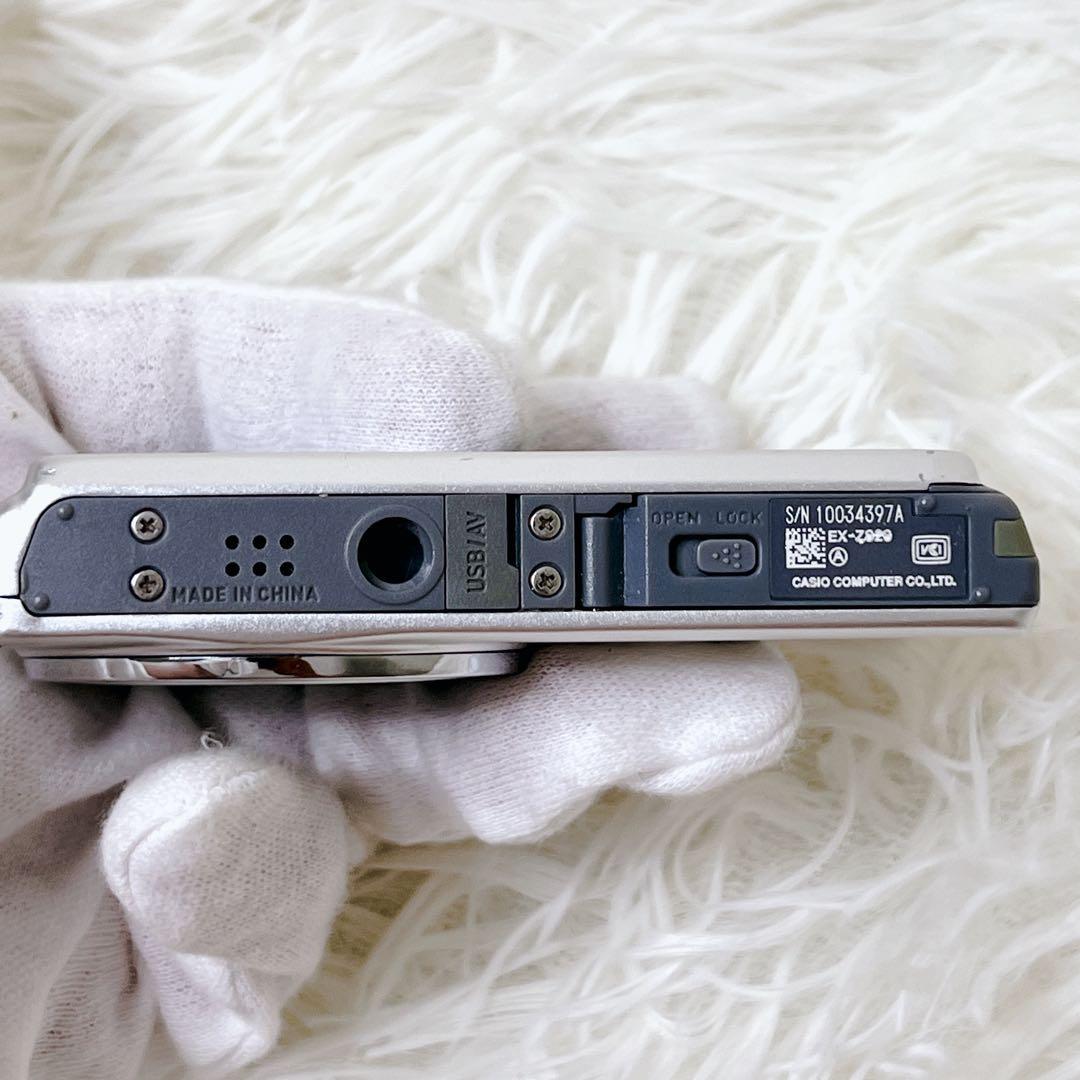 ✨動作確認済✨　CASIO EXLIM EX-Z920　シルバー　カシオ