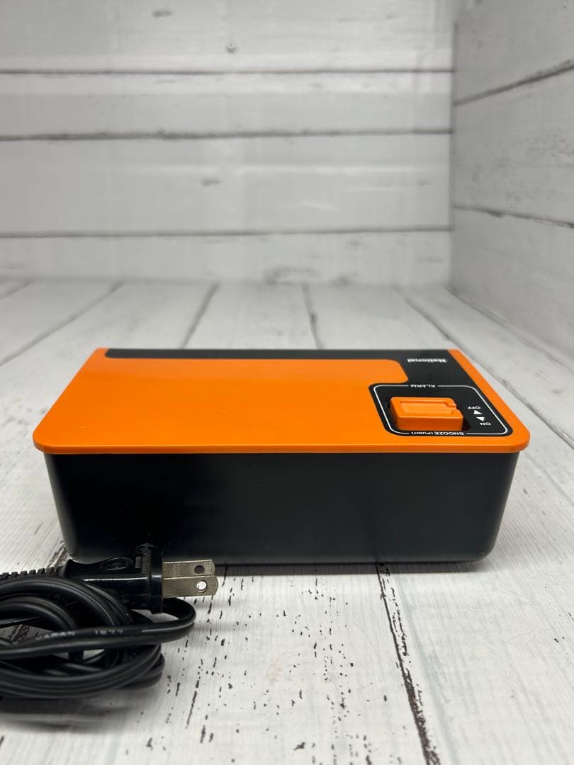 送料込み⭐︎National【TG02 オレンジ パタパタ 目覚まし時計】置時計