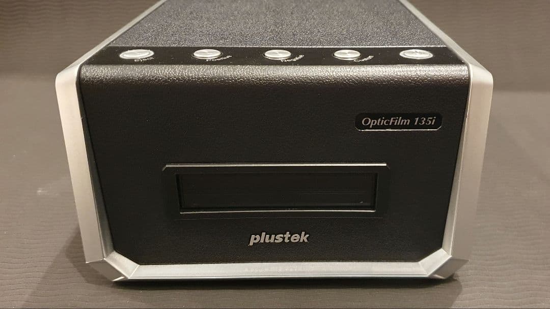 plustek OpticFilm 135i フィルムスキャナー
