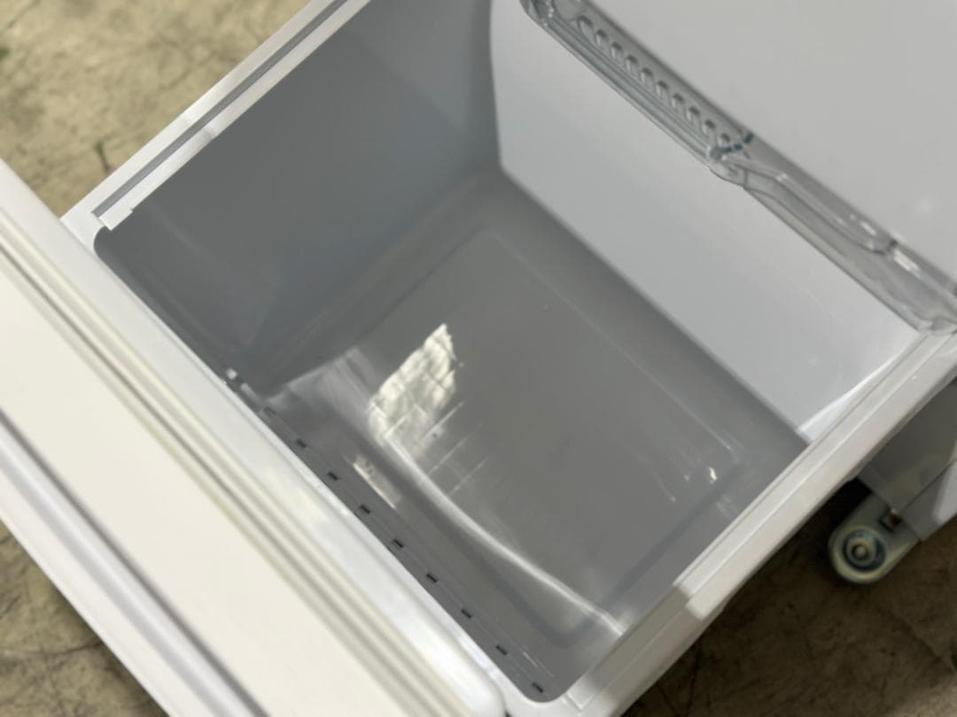やや訳アリ■アマダナ 2ドア冷蔵庫 154L AT-RF150-WH 白 右開き