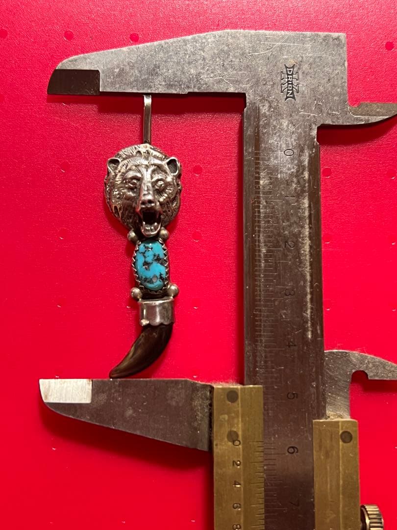 インディアンジュエリーNavajoベアクローペンダントトップターコイズ