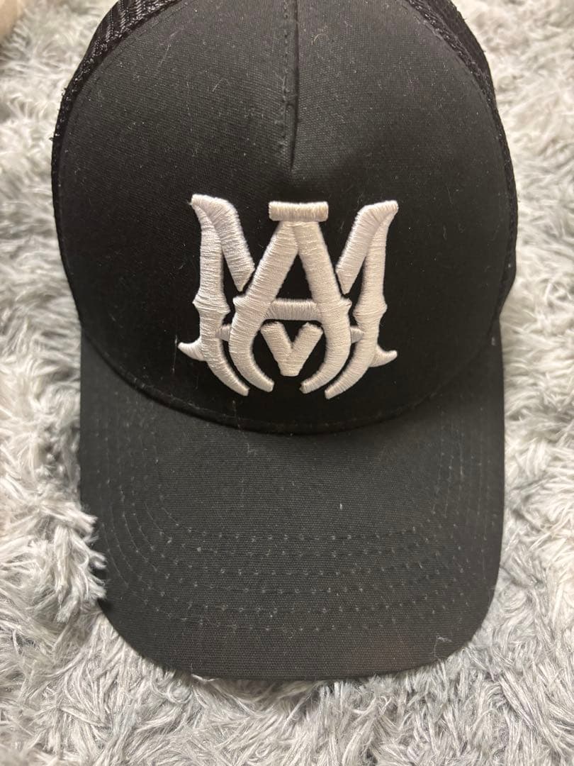 【AMIRI】MA ロゴ TRUCKER キャップ XMAH009