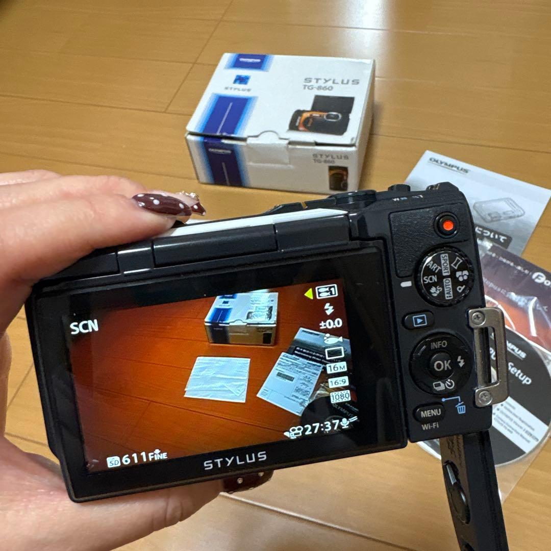 OLYMPUS TG-860 カメラ　STYLUS