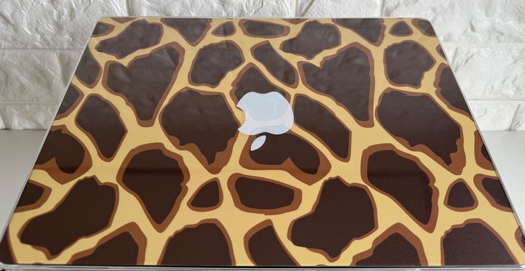 【新品同様】MacBookPro 2024 14インチ M4 MW2U3J/A