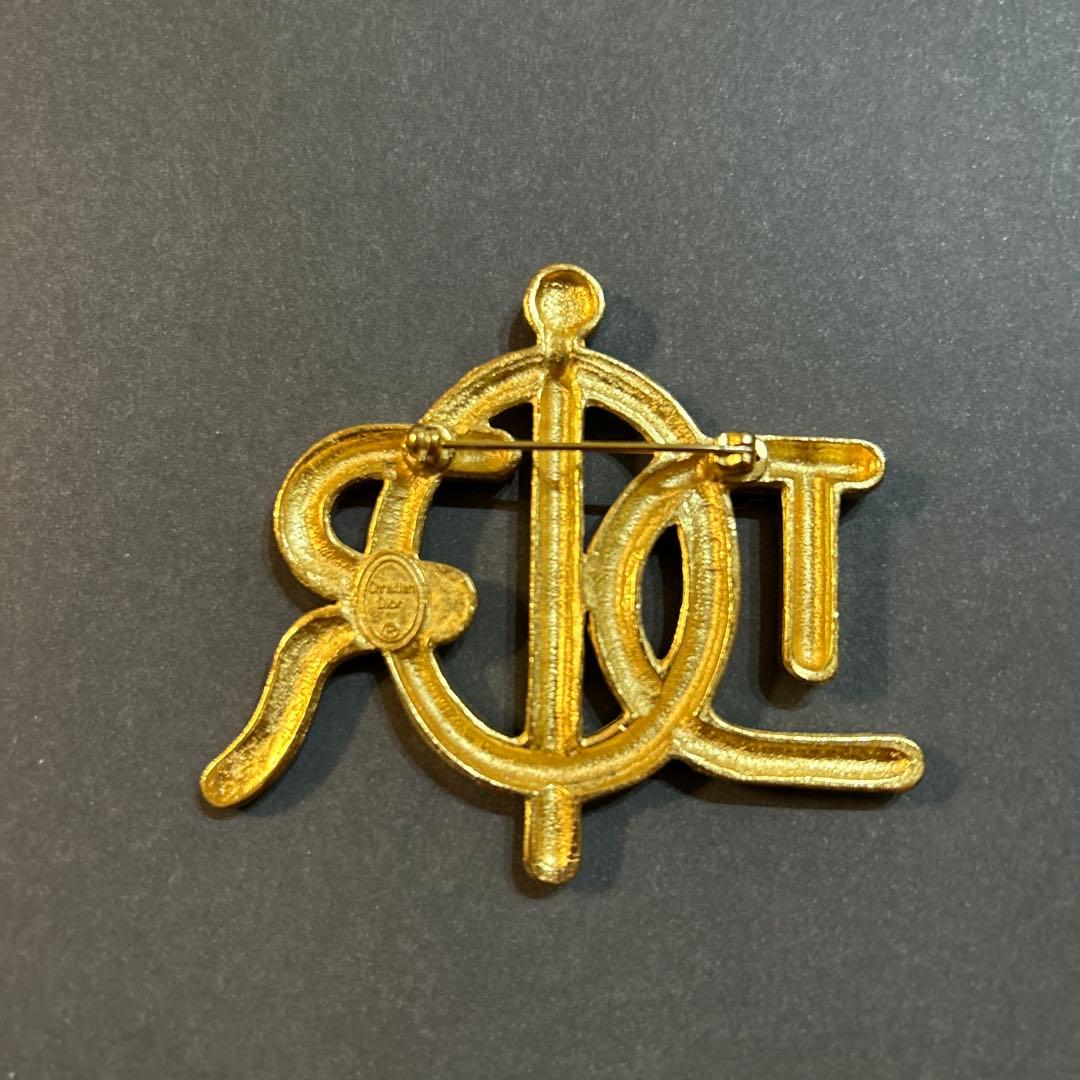 クリスチャンディオール　ロゴブローチ　ストーン付き　ヴィンテージ　ロープ