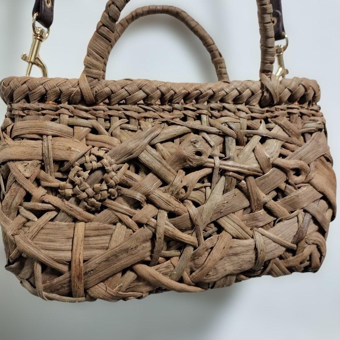 山葡萄やたら編みショルダーバッグ 約よこ20✕高さ12✕幅7