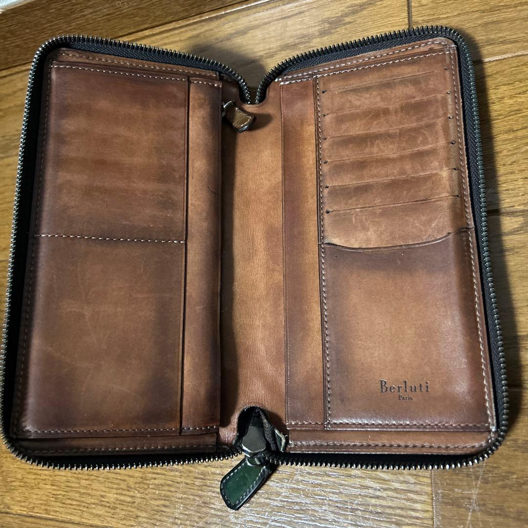 ベルルッティ長財布 イタウバ オーガナイザー