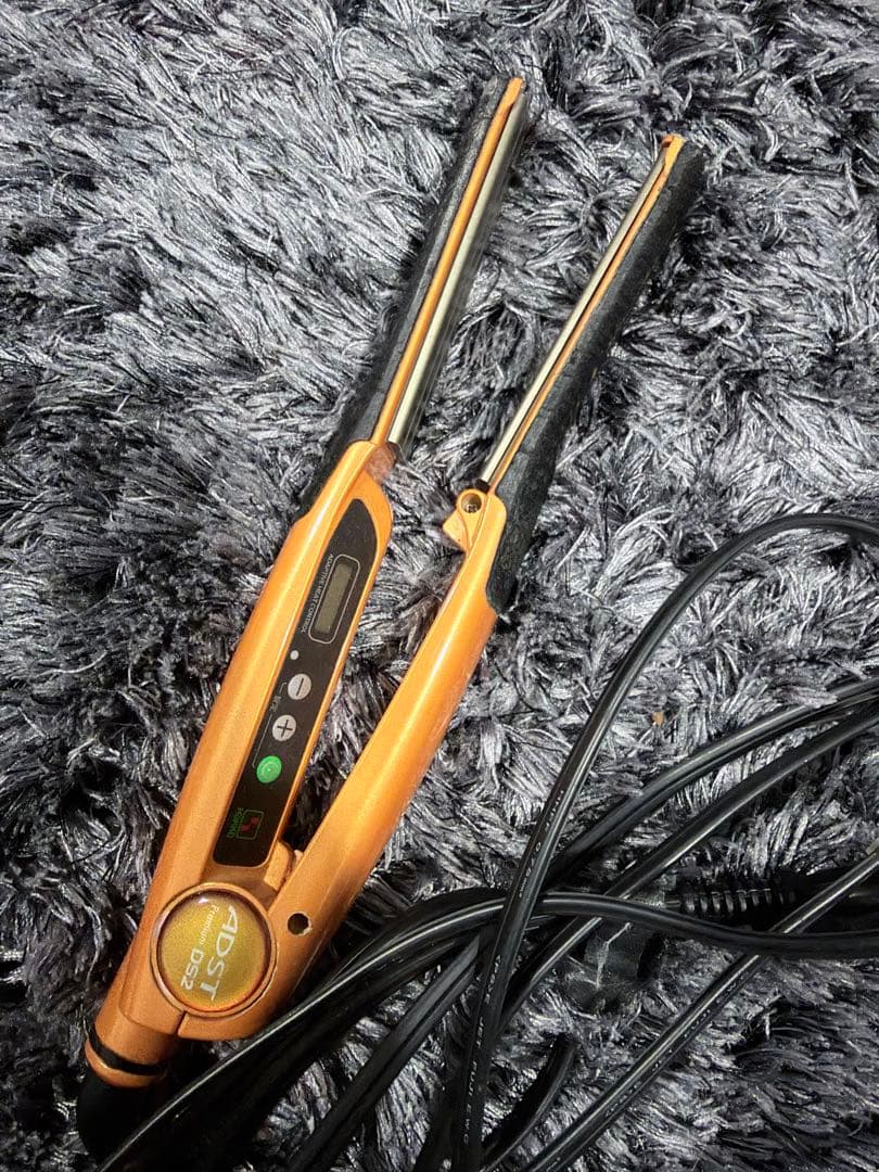 ADST アダストストレートヘアアイロン