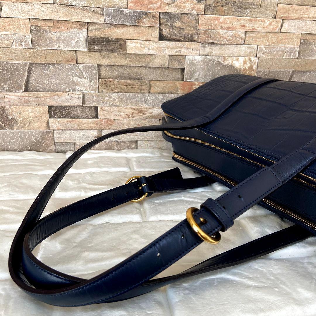 【未使用級】ロベルタディカメリーノ　ボストンバッグ　TOKYO　クロコ