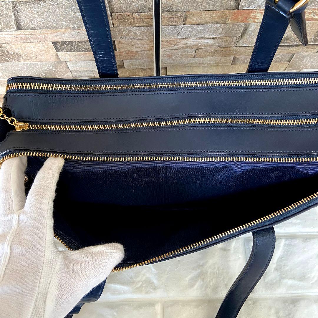 【未使用級】ロベルタディカメリーノ　ボストンバッグ　TOKYO　クロコ