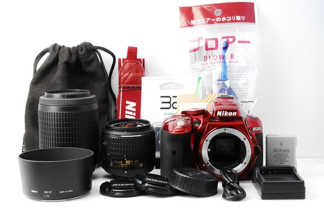 ❣️新品級 ショット数少❣️ Nikon D5300 レッド ダブルズームキット