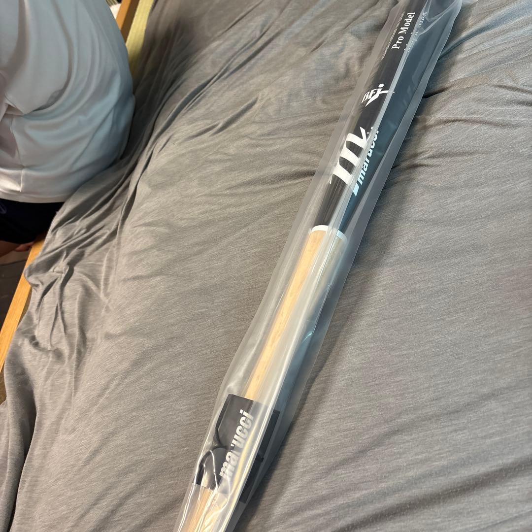 バット Marucci Pro Model Maple MBR 33.5