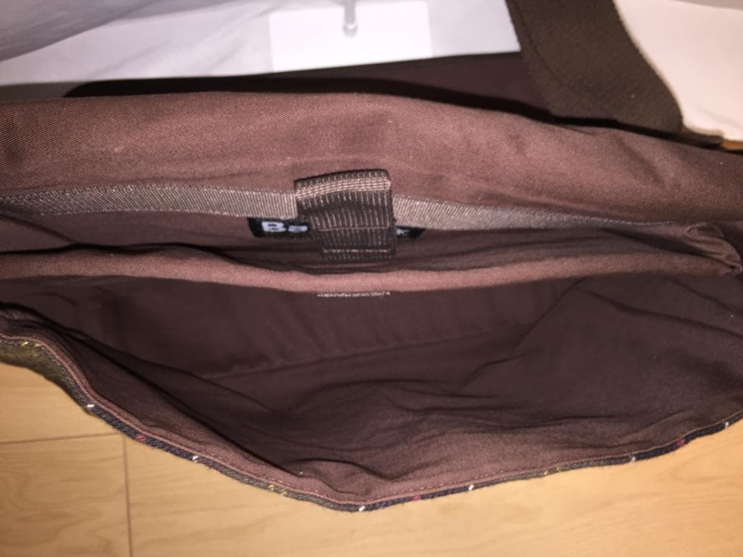 【希少・美品】Barbour バブアー ショルダーバッグ