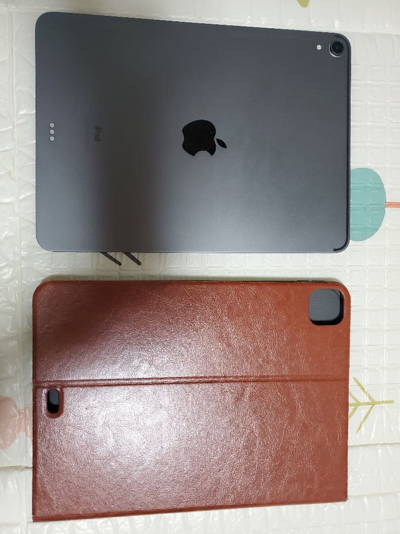 美品-Apple iPad pro 11inch 2018 本体 カバー付き