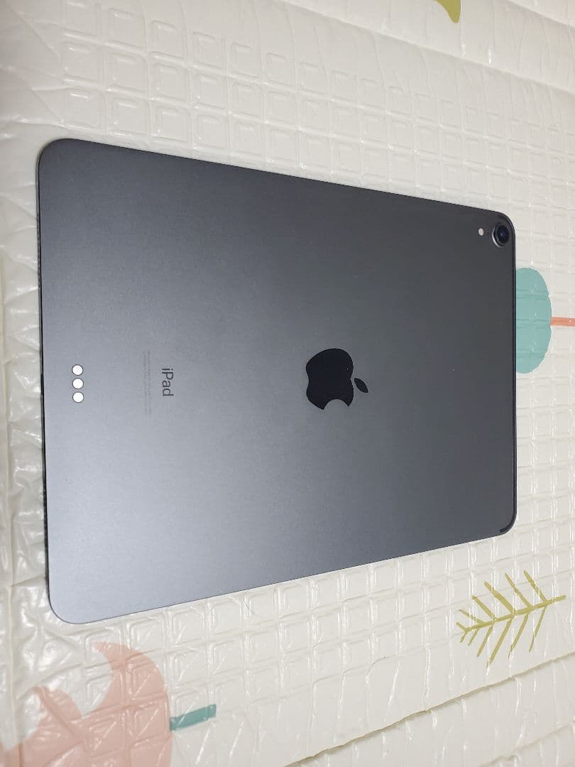 美品-Apple iPad pro 11inch 2018 本体 カバー付き