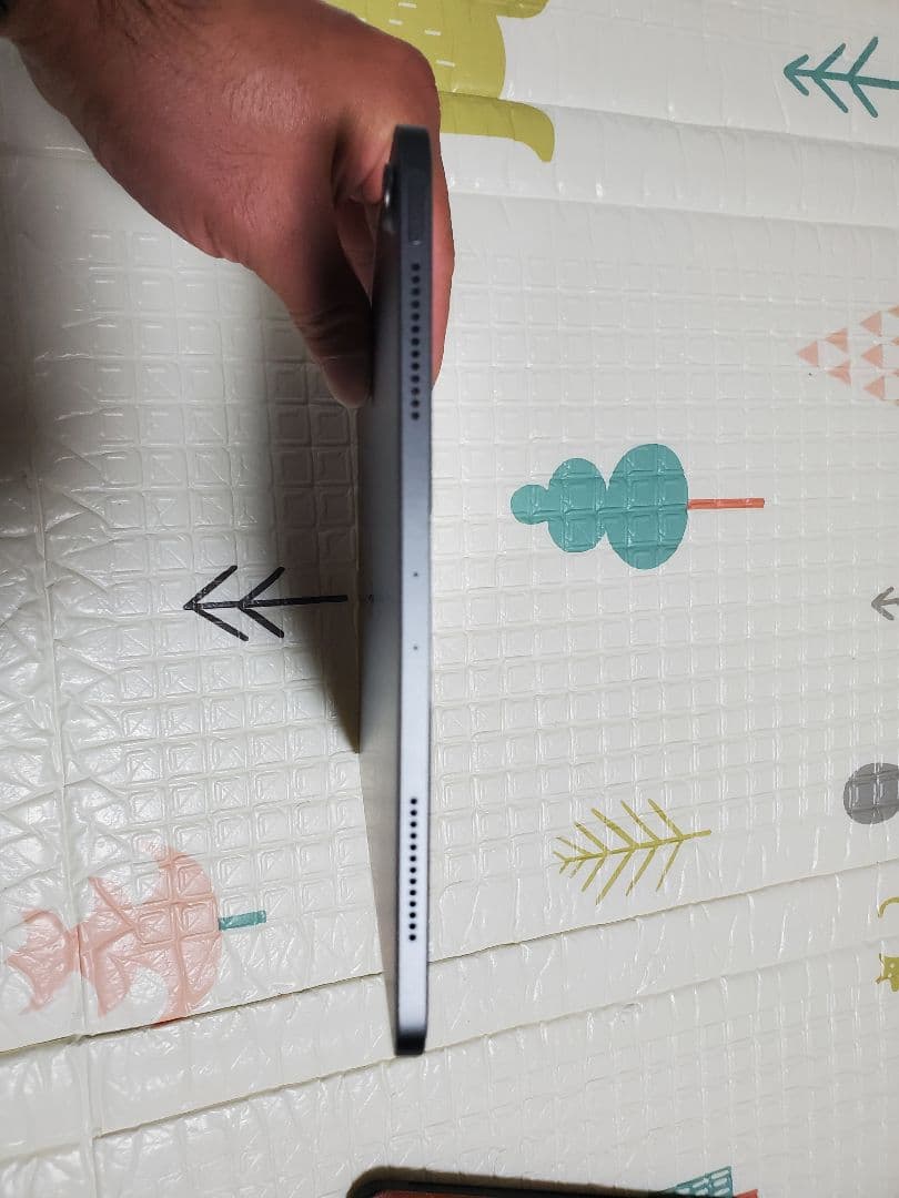 美品-Apple iPad pro 11inch 2018 本体 カバー付き