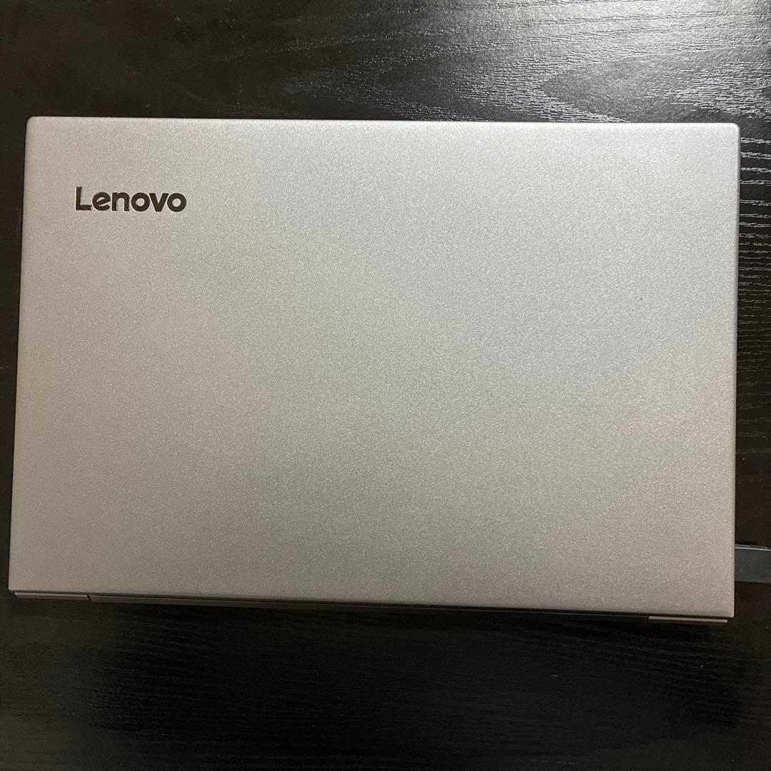 ノートパソコン　Lenovo V720