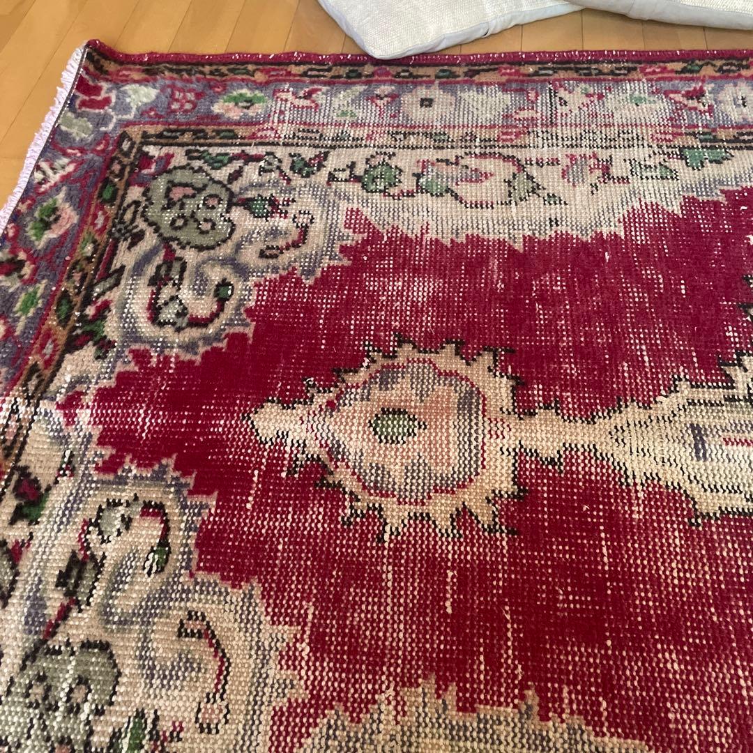 112×195 ワインカラー メダリオン　擦れシャビー　トルコヴィンテージラグ