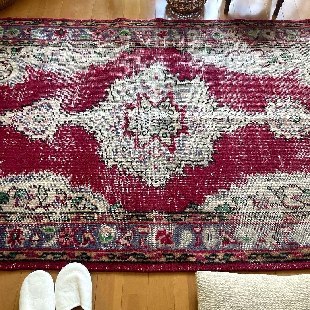 112×195 ワインカラー メダリオン　擦れシャビー　トルコヴィンテージラグ