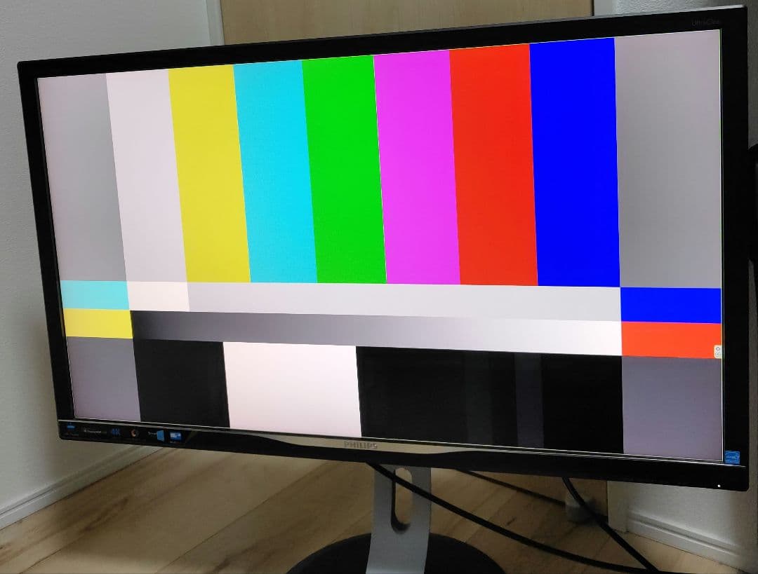 Philips　Briliance 328P